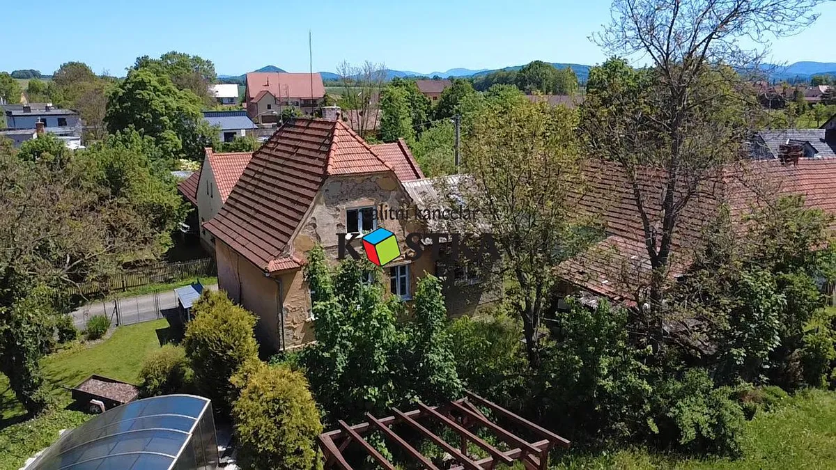 Prodej rodinného domu 140 m², pozemek 295 m²
